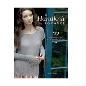 A Handknit Romance : 22 Vintage Designs Book